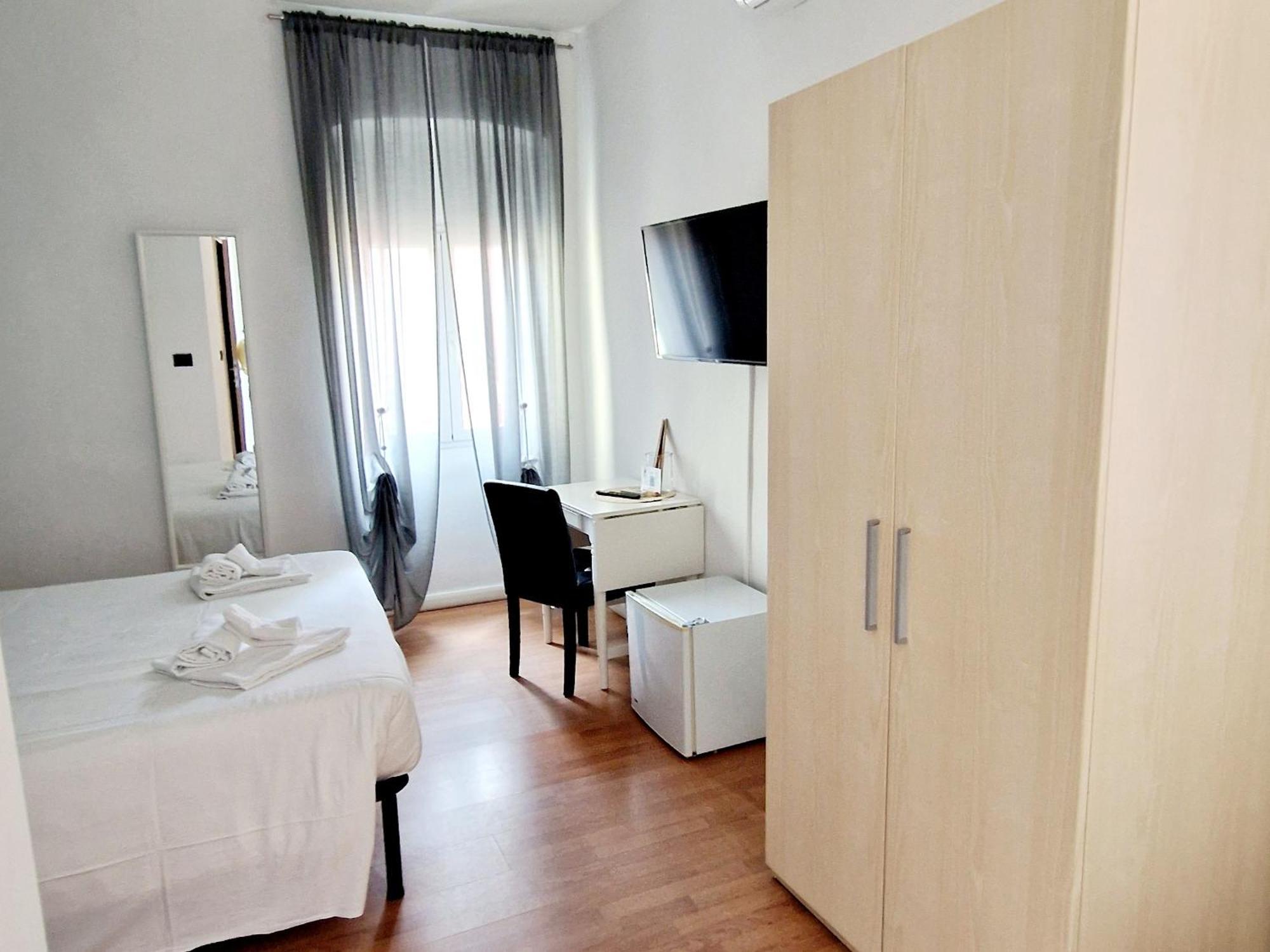 Vela Bianca H & R Hotel Diano Marina Eksteriør billede